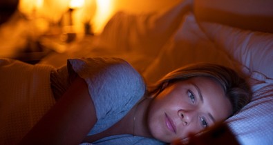 Ezt a 6 dolgot soha ne csináld, ha felébredsz az éjszaka közepén: biztosan nem fogsz tudni visszaaludni tőlük!