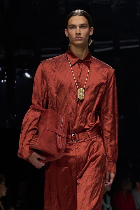 Ferrari 2024 tavasz-nyár