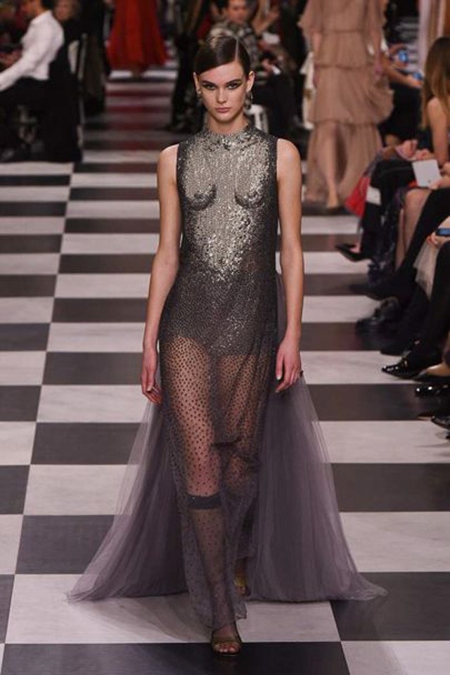 A párizsi haute couture divathét ismét tartogatott magyar szenzációt