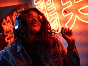 Milyen médiumokat talál megbízhatónak a Z-generáció? Meg fogsz lepődni!