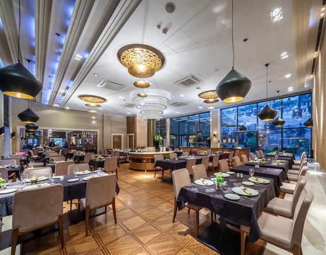 Ünnepi kavalkád az ARAZ világában