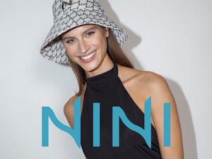 Molnár Nini 2021-es Nini Swim fürdőruha-kollekciója nemcsak irtó szexi, de még a környezetet is óvja