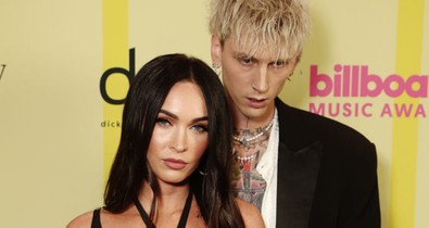 Megan Fox mindent megmutató Kim Kardashian-féle ruhában tér vissza a vörös szőnyegre