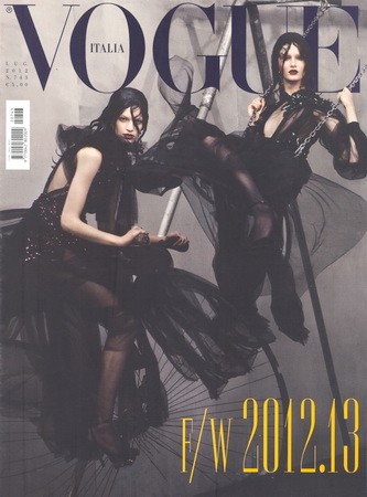 Axente Vanessa 24 oldala az olasz Vogue-ban