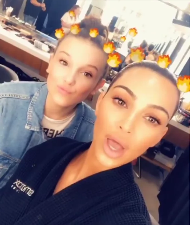 Millie Bobby Brown és Kim Kardashian