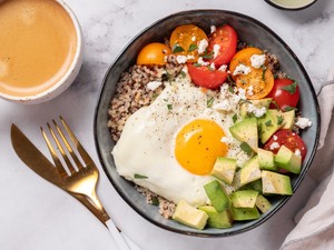 Felére csökkenti az Alzheimer kockázatát ez az étel, ami a te hűtődben is biztosan ott van