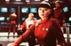 Igen, Kim Cattrall a Star Trekben is feltűnt, ahol Valeris bőrébe bújt. (1991)