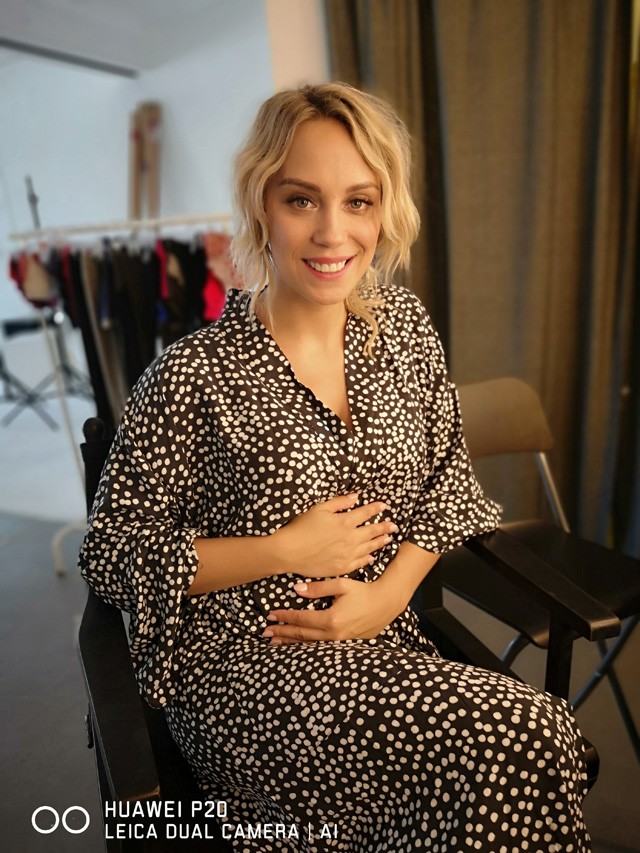 Kiss Ramóna várandós