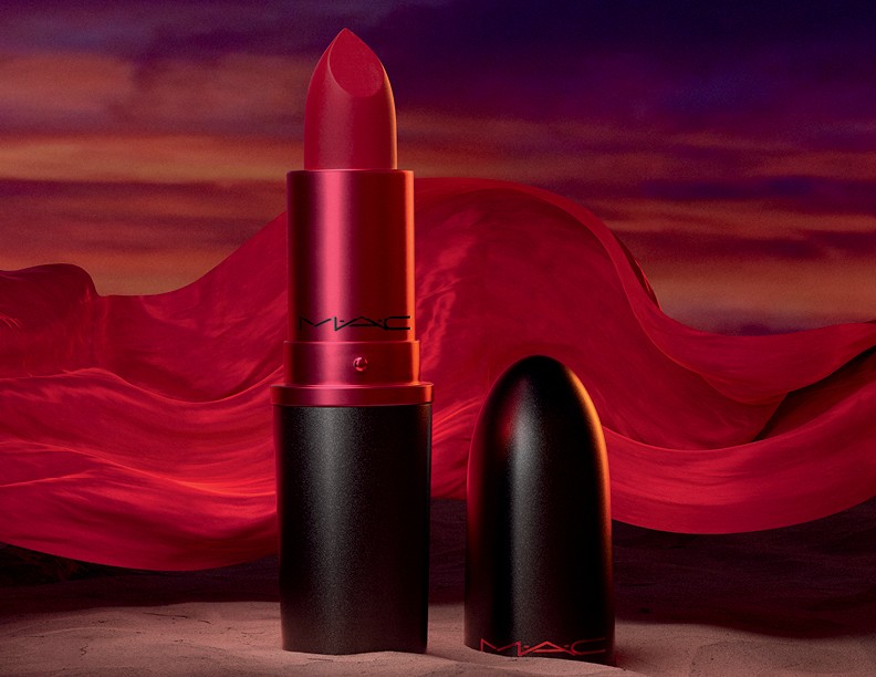 VG26 rúzs MAC 6900 Ft