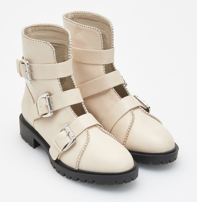 Csatos csizma RESERVED 14 995 Ft- reserved.com