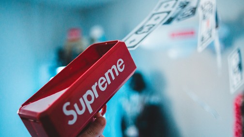 15 millióért kelt el ez a 15 éves Supreme póló