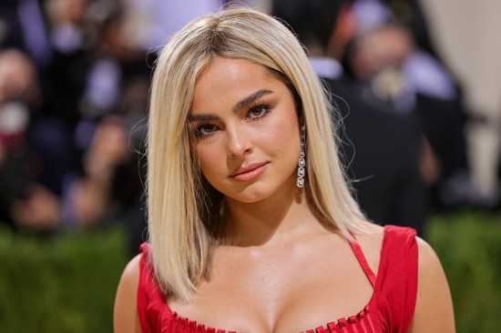 Trendi frizura pillanatok alatt? Az egyenes bubival ez is lehetséges