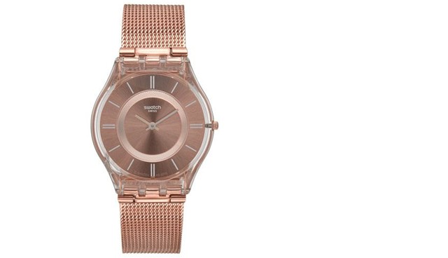 Egy óra mindig remek ajándék, főleg egy új életszakaszba érkezett fiatal felnőttnek. Akár mókásabbat, akár elegánsabbat választasz, biztosan kellő alkalom lesz rá, hogy a frissen ballagott lány örömmel viselje, akár minden nap is. Rose Gold SWATCH BL Óraszalon 37900 Ft