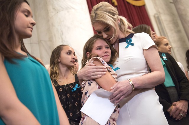 Dr. Larry Nassar egy szexuális ragadozó, akitől felfordul a gyomrom