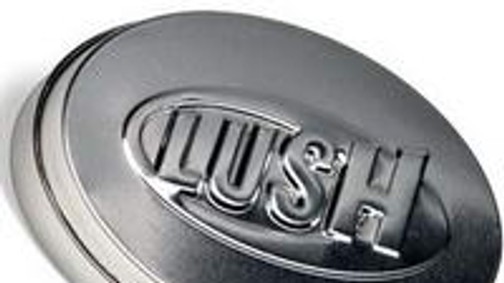 Ajándékba neszesszer!