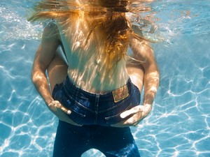 Dögös, kényelmes és környezetbarát darabokat dobott piacra a Levi’s