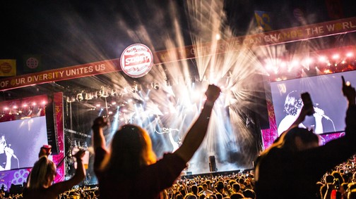 Ez az első nagy koncerted? Ezekre a veszélyekre figyelj a tömegben!