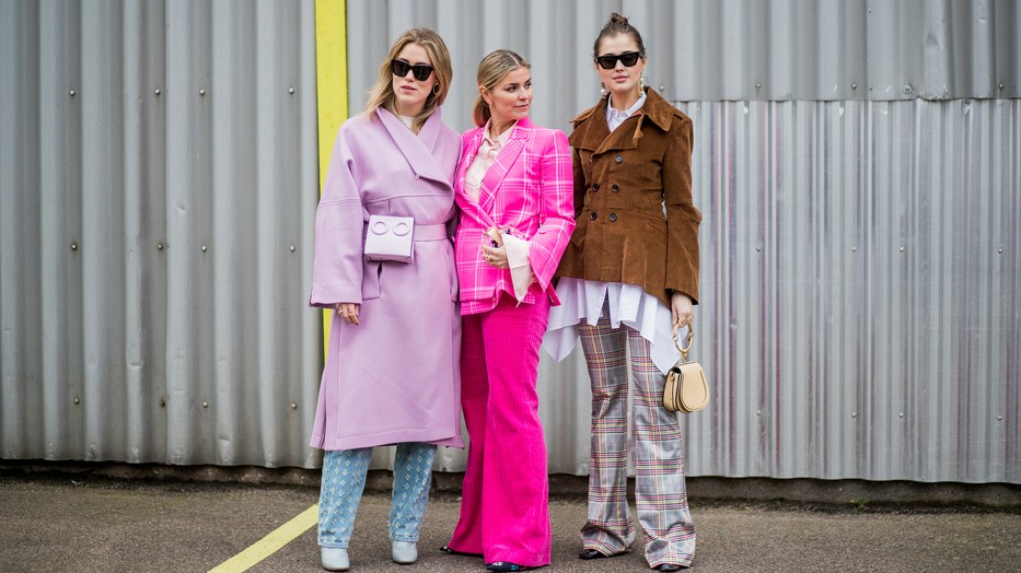 Lesd el Holdampf Linda stílustippjeit! - Új videósorozattal segítünk, hogy naprakész legyél a divat és a színek világában