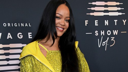 Rihanna megmutatja hogyan viseld fordítva a tusvonalad