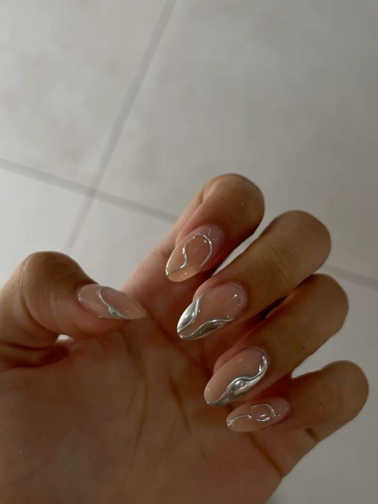 nouveau design , metalic nails 2024 ,press on nails