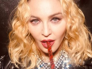 Sokk! Madonna fenékimplantátumán akadtak ki, és tényleg nagyon furcsa