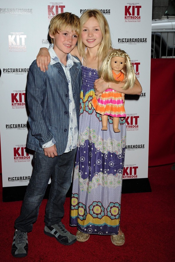 Ikertestvérével, Spencerrel.