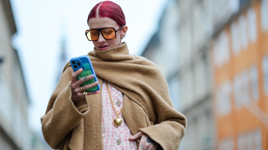 Nem a mobiltelefon a probléma, hanem a mértéktelenség