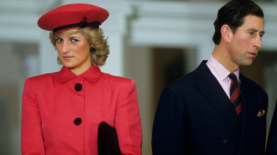 Diana hercegnő halálának ügyében Károly herceget is kihallgatták 2005-ben