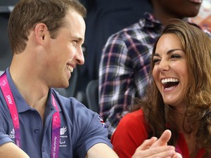 Megvan, kik alakítják Katalin hercegnét és Vilmos herceget A korona 6. évadában