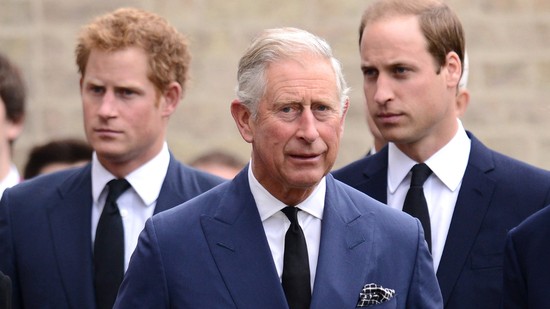 Itt békülhet ki Károly király és Harry herceg? Ezen az eseményen sok minden múlhat