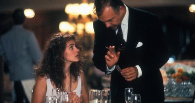 Az étkezési etikett alappillérei: Hogyan érezhetjük magunkat komfortosan az asztal mellett