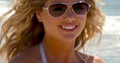 MINDENKI a nők mellét bámulja