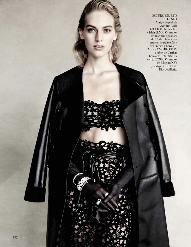 Axente Vanessa 10. alkalommal a Vogue címlapján!