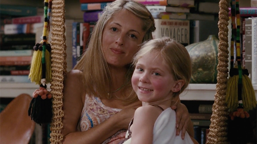 Igen, még mindig szoptatom a hároméves lányomat