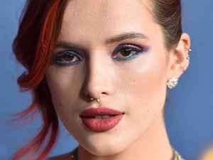 Te jó ég! Betörtek Bella Thorne otthonába