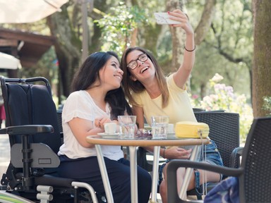 „Milyen jogon vár elfogadást egy kerekesszékes, ha ő maga is előítéletes?” - Ezért ennyire fontos, hogy ne csak kérjünk, adjunk is