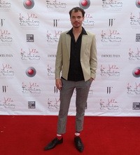 Péter a fesztivál vörös szőnyegén