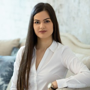 Szajli Claudia