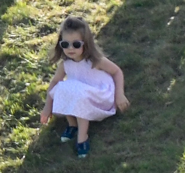 Sarolta hercegnő a domboldalban