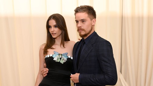 8 forró fotó a Palvin Barbara és Dylan Sprouse párosról, amiről el sem hisszük, hogy a nyilvánosság előtt készült