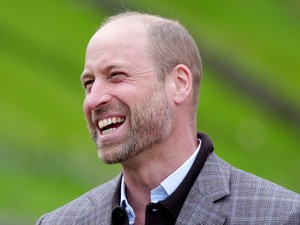 Így még soha nem láthattuk Vilmos herceget, Katalin hercegné férje a kamerák előtt perdült táncra