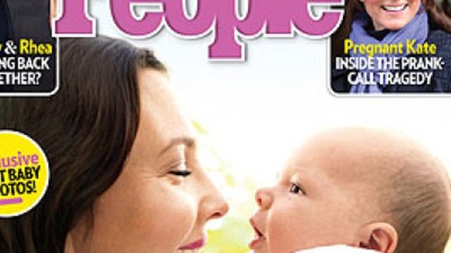 Újszülött kislányával a címlapon Drew Barrymore