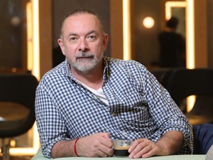 Zsidró Tamás mesterfodrász elárulta a gyönyörű haj titkát