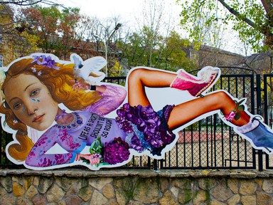 Miss KK installációja a láthatatlan bántalmazás arcát mutatja meg