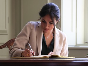 Meghan Markle kézírása egyszerűen GYÖNYÖRŰ