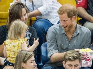 Ezek a legviccesebb fotók a királyi család tagjairól