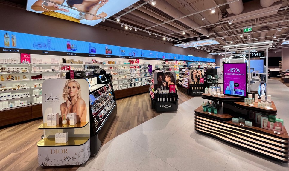 A szépség új, budapesti szentélyét nyitja a Notino 