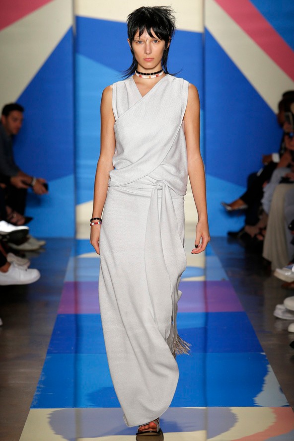 Sáfrán Bogi - Baja East