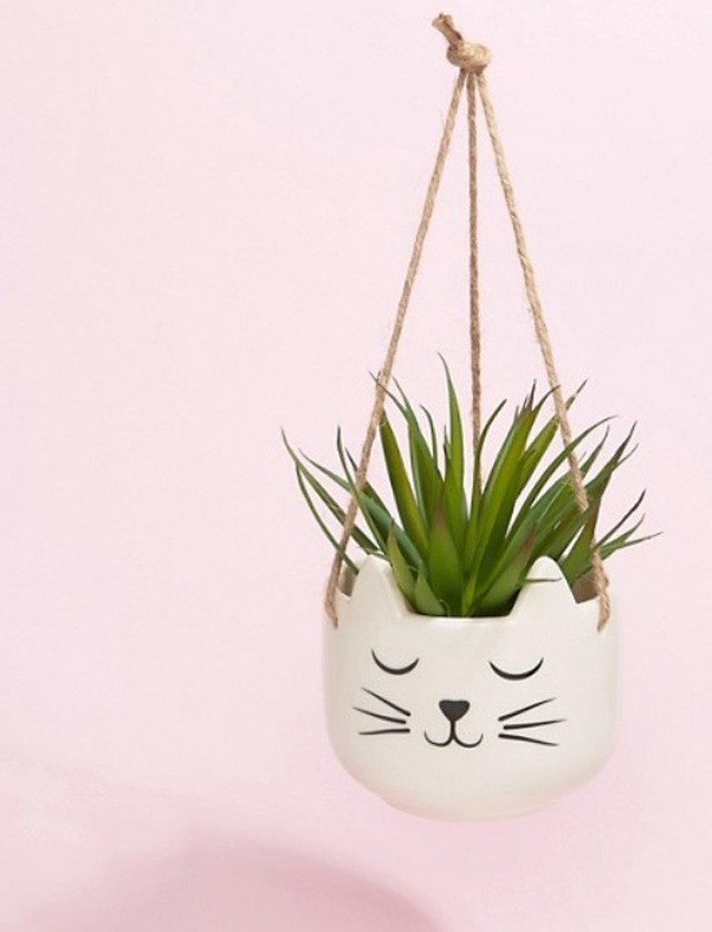 Macskás lógó cserép