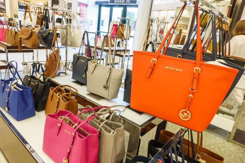  A Michael Kors táskákat senkinek nem kell bemutatni